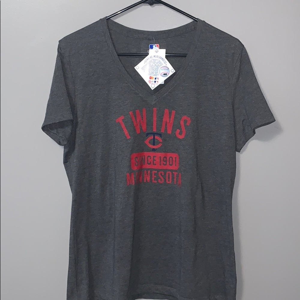 MN Twins MLB genuine merchandise v neck tee. T-shirt